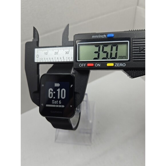 Garmin Forerunner 35 GPS Running Watch HRM Black Bluetooth With Charger - Picture 5 of 11